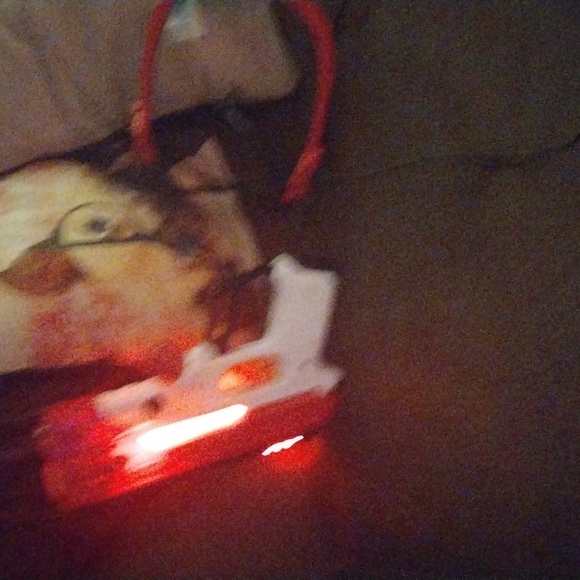 Toy Gum with Glasses. Totally Cool! - Picture 4 of 4